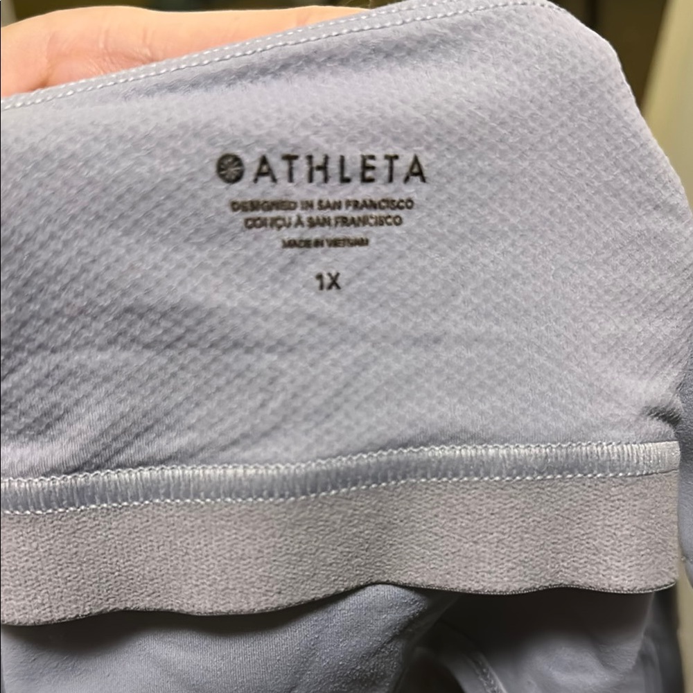 Athleta Light Gray “ Sinch” sports bra
